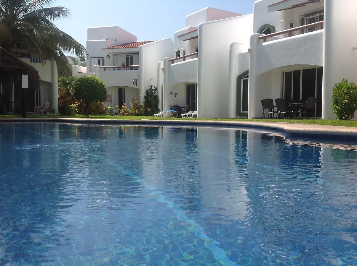 Casa Pili Bed & Breakfast Playa del Carmen 0*,