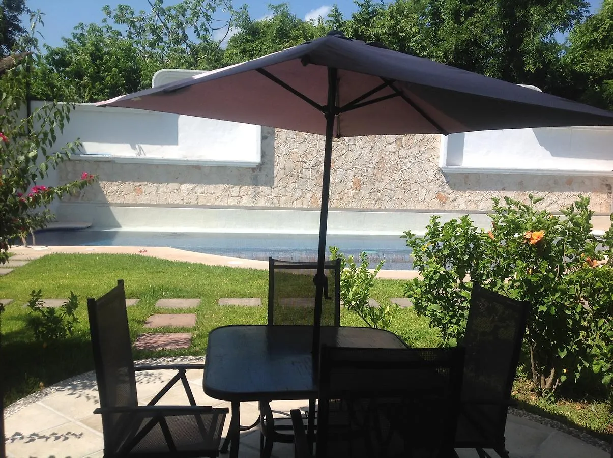 Casa Pili Bed & Breakfast Playa del Carmen